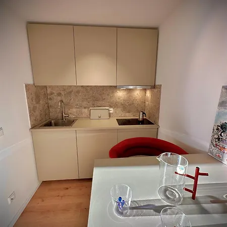 アパート Stylisches See-studio Mit Badezugang & Garten *