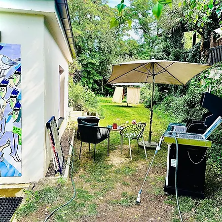 アパート Stylisches See-studio Mit Badezugang & Garten シュヴィーローゼー