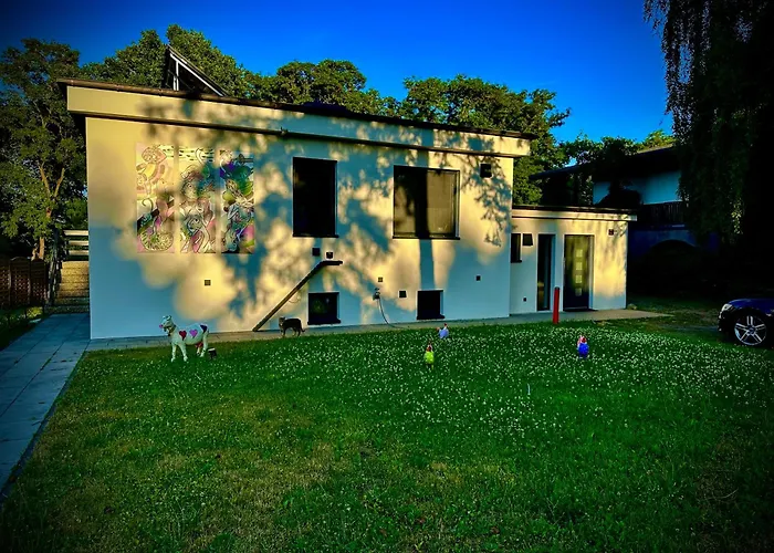 Apartment Stylisches See-studio Mit Badezugang&garten *